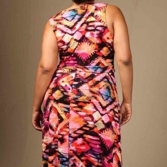 ✨LAST 1✨Sleeveless Wrap Maxi Dress - Picture 4 of 7